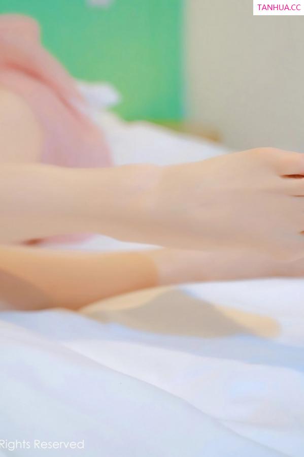   [XiuRen]高清写真图 2023.03.27 No.6476 eve雨儿1494 妩媚美臀第15张图片